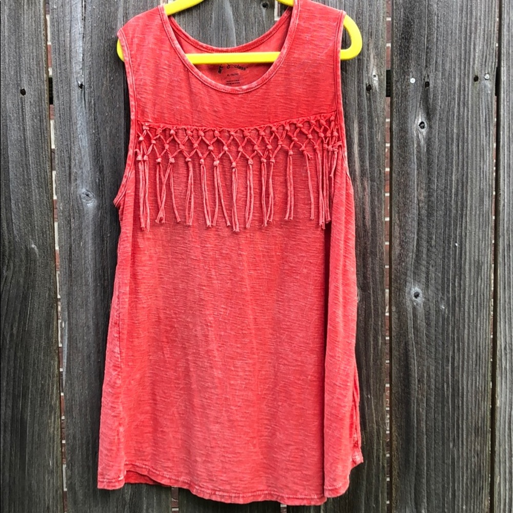 Art Class Distressed Fringe Tank